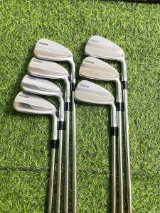 Bộ gậy golf sắt Ping I525 lướt